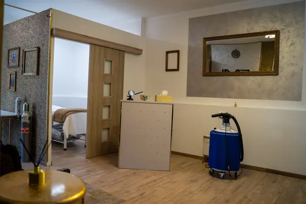 emi room